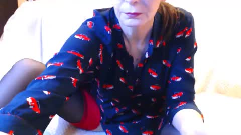 julianna online show from April 12, 6:40 am