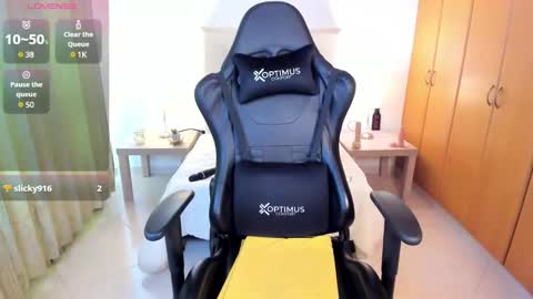 Fernanda online show from January 7, 8:31 pm