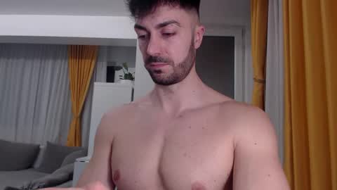 JulianRoyce online show from February 25, 5:55 pm