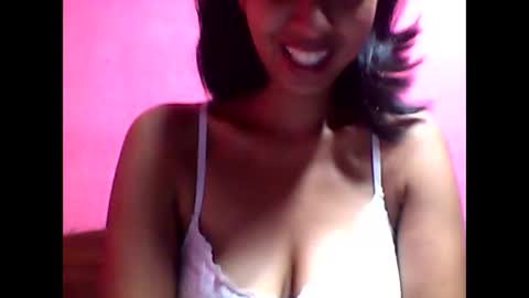 Snapshot of julie0612 chatting on February 12, 5:26 pm julie0612 online show from February 12, 5:26 pm