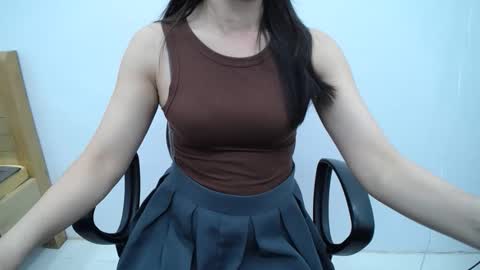 julie9x online show from September 17, 12:23 am