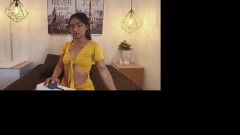 Snapshot of julie_coper chatting on September 19, 1:12 pm julie coper online show from September 19, 1:12 pm