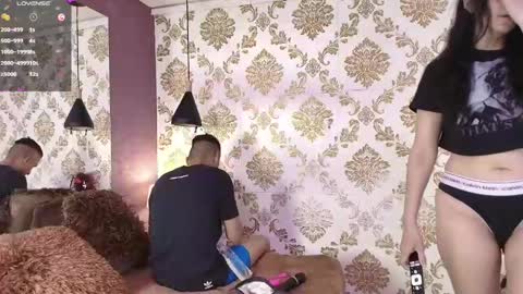 Julie and Tommy.  online show from January 24, 3:32 am