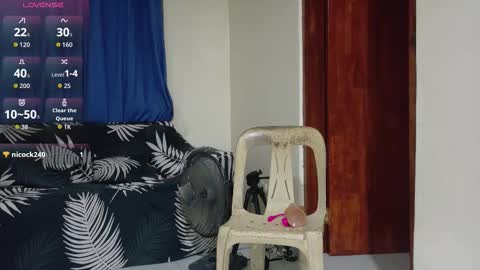 julie_vixen online show from February 7, 10:30 am