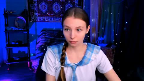 juliedaniel online show from April 2, 4:21 am