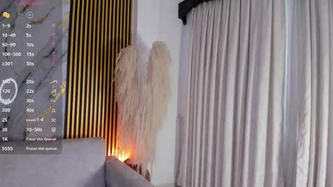 Julien online show from March 5, 1:07 pm