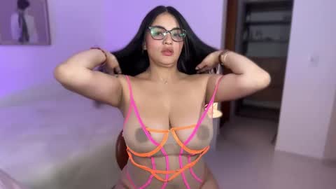 Snapshot of julieta92_ chatting on October 22, 12:16 pm Julieta92 online show from October 22, 12:16 pm