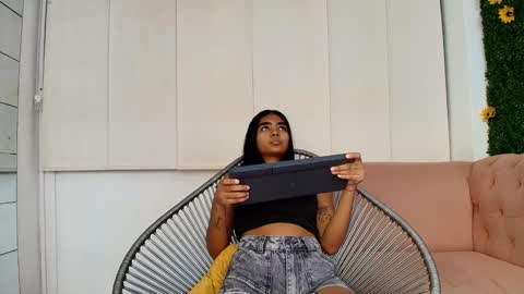 Juli online show from December 29, 7:32 pm