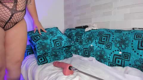 Snapshot of julieta_jane_ss chatting on February 2, 1:26 am Mitchell Independent model online show from February 2, 1:26 am