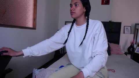 Julieta online show from February 17, 5:19 pm