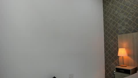 Snapshot of julieta_robertson chatting on February 9, 3:32 am Julieta Robertson online show from February 9, 3:32 am