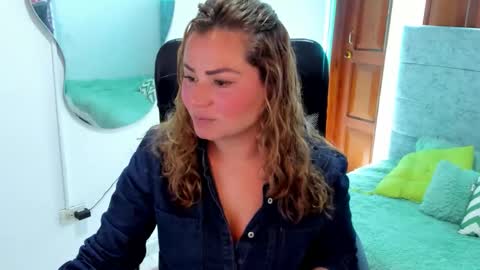 Snapshot of julieta_star69 chatting on October 4, 7:45 pm julieta_star69 online show from October 4, 7:45 pm