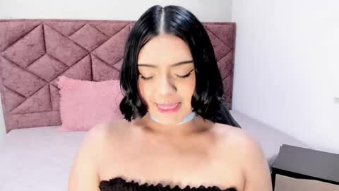 Snapshot of julieta_sweett20 chatting on November 15, 12:34 pm Julieta online show from November 15, 12:34 pm