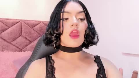 Snapshot of julieta_sweett20 chatting on November 28, 12:30 pm Julieta online show from November 28, 12:30 pm