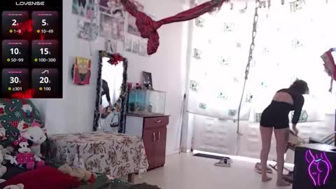 Snapshot of julietajaguar chatting on December 15, 4:00 pm Julieta Jaguar online show from December 15, 4:00 pm