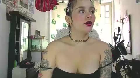 Julieta Jaguar online show from May 27, 2:47 pm