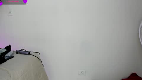 julietakane online show from July 7, 9:08 pm