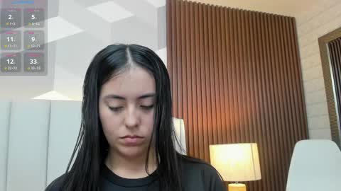 Snapshot of julietasantos__ chatting on May 27, 6:27 pm Julieta Santos online show from May 27, 6:27 pm