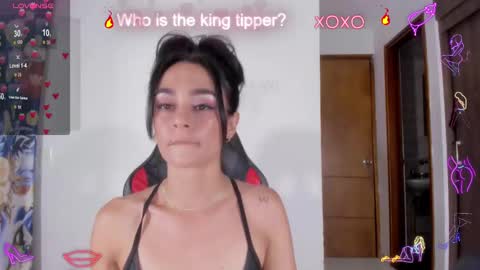 serafelle online show from January 15, 5:50 am