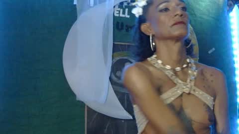 Snapshot of julieth_wolf chatting on January 19, 9:55 pm Julieth Wolf online show from January 19, 9:55 pm
