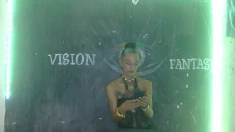 Snapshot of julieth_wolf chatting on February 25, 9:46 pm Julieth Wolf online show from February 25, 9:46 pm