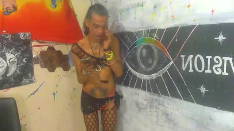 Snapshot of julieth_wolf chatting on October 11, 2:00 am Julieth Wolf online show from October 11, 2:00 am