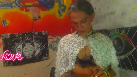 Snapshot of julieth_wolf chatting on October 18, 8:09 pm Julieth Wolf online show from October 18, 8:09 pm