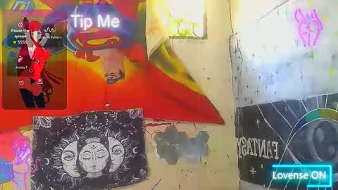 Snapshot of julieth_wolf chatting on November 9, 8:51 pm Julieth Wolf online show from November 9, 8:51 pm