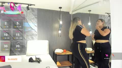 Snapshot of julietha_taylor chatting on June 17, 2:14 am Julietha online show from June 17, 2:14 am
