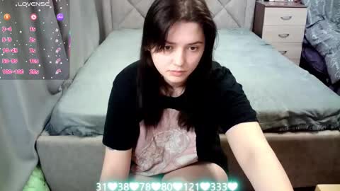 Julietkitty online show from February 1, 8:57 am