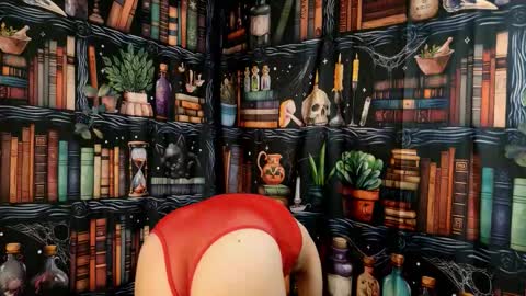 Julietta Jackson online show from February 14, 9:55 pm