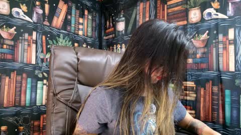 Julietta Jackson online show from April 2, 8:17 pm