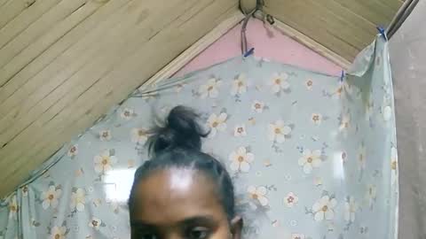 juliette9794 online show from September 18, 11:45 am