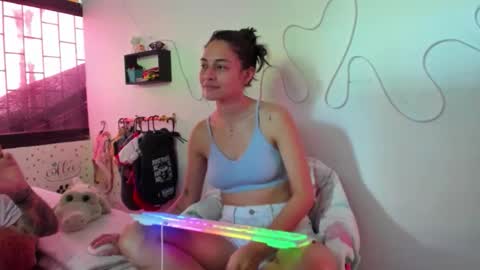 juliette online show from October 7, 3:09 pm