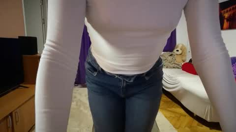 Rose online show from March 11, 9:37 am