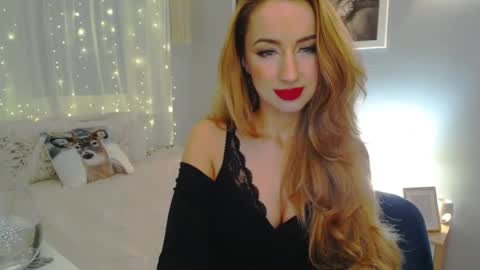 JulietteSensual online show from December 20, 9:28 pm