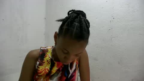 juliexexy online show from October 10, 4:00 am