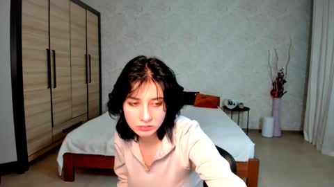 Snapshot of julissweet chatting on December 23, 2:39 pm Asmodeus online show from December 23, 2:39 pm