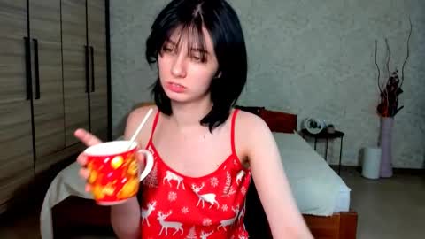 Snapshot of julissweet chatting on December 26, 1:54 pm Asmodeus online show from December 26, 1:54 pm