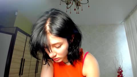 Snapshot of julissweet chatting on December 29, 8:11 am Asmodeus online show from December 29, 8:11 am