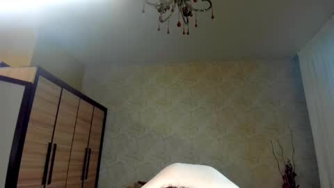 Snapshot of julissweet chatting on January 11, 2:47 pm Asmodeus online show from January 11, 2:47 pm