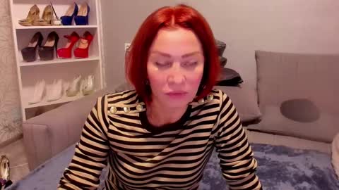 jullia_moor online show from March 9, 12:03 am