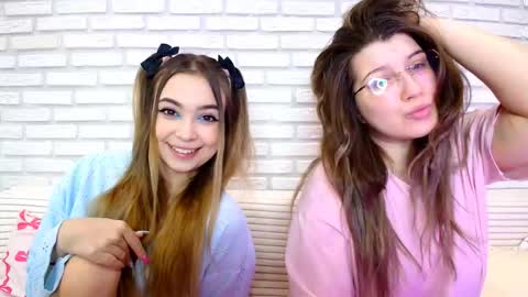 DoubleCherry online show from February 19, 4:52 am