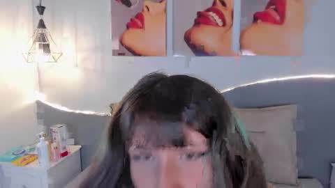 Jules  Joe online show from April 17, 8:01 pm