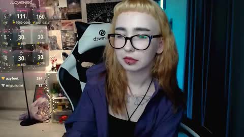 Baroness Von Cringe online show from September 13, 3:56 pm