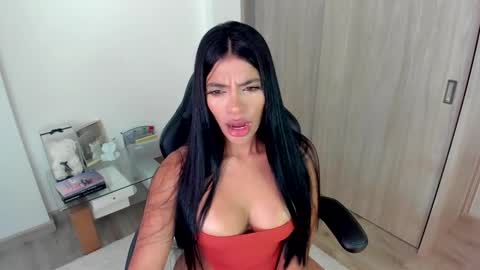 Snapshot of july_correa chatting on September 28, 8:58 pm july_correa online show from September 28, 8:58 pm