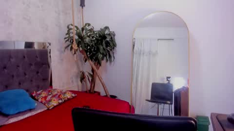 july_quinzel online show from March 10, 3:33 am