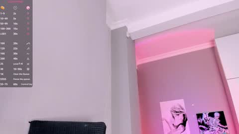 Julie online show from February 8, 9:03 am