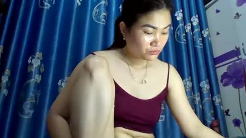 julybeo online show from April 16, 9:15 pm