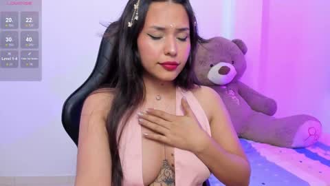 Snapshot of junbootix chatting on February 27, 12:21 am ANGELINA indepen camgrl online show from February 27, 12:21 am